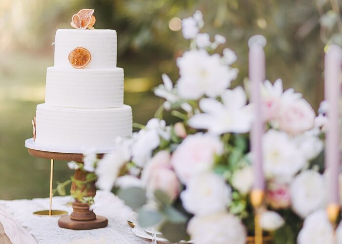 Jak znaleźć najlepszą sukienkę na wesele?