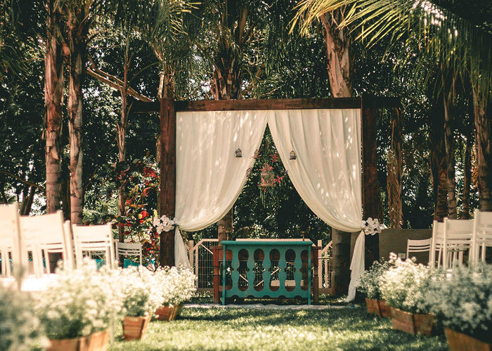 Koszt ślubu plenerowego