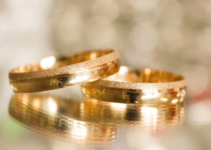 Jak czyścić obrączki? 