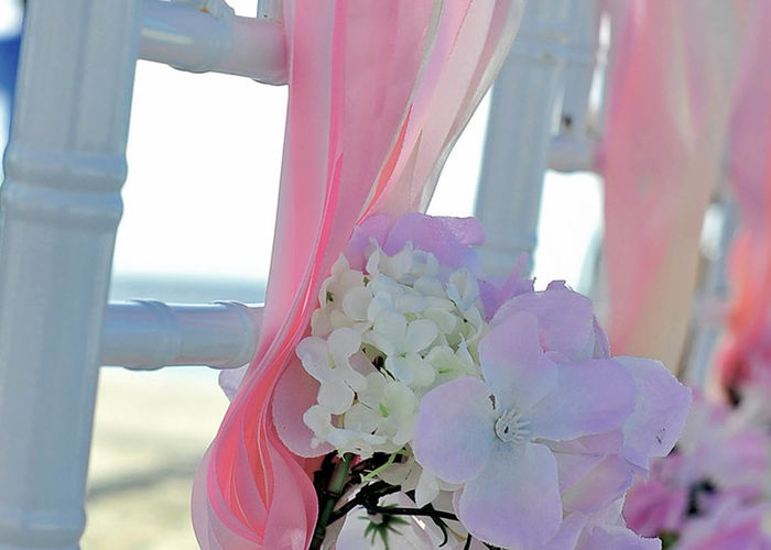 Ozdoby na krzesła weselne