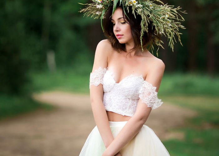 Dwuczęściowa suknia ślubna