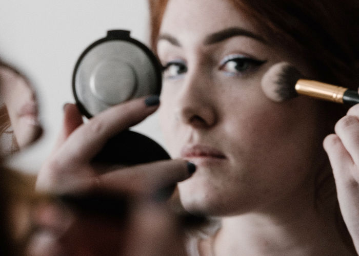 Jak poprawić makijaż? 