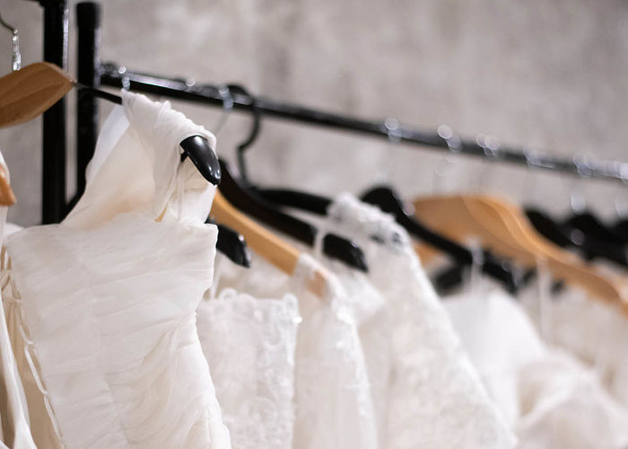 Jak sprzedać suknię ślubną?
