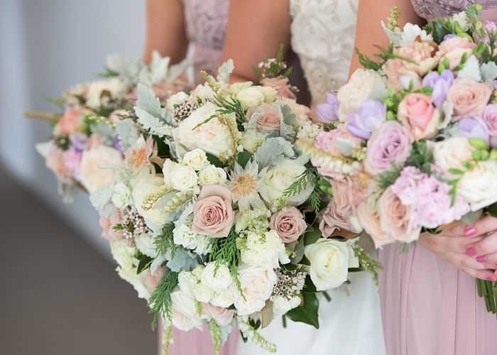 Bukiety ślubne 2018